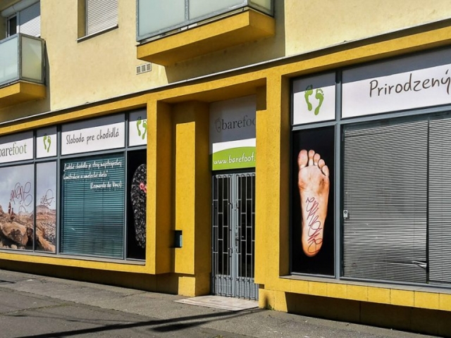 Predajňa barefoot v Bratislave, kde som si Skinners zakúpila